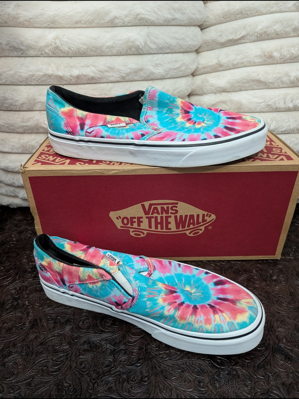 Vans Women's Slip-On Sneakers - Pink & Blue Tie-Dye